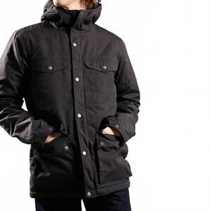 NEW FJALLRAVEN greenland winter jacket in dark grey